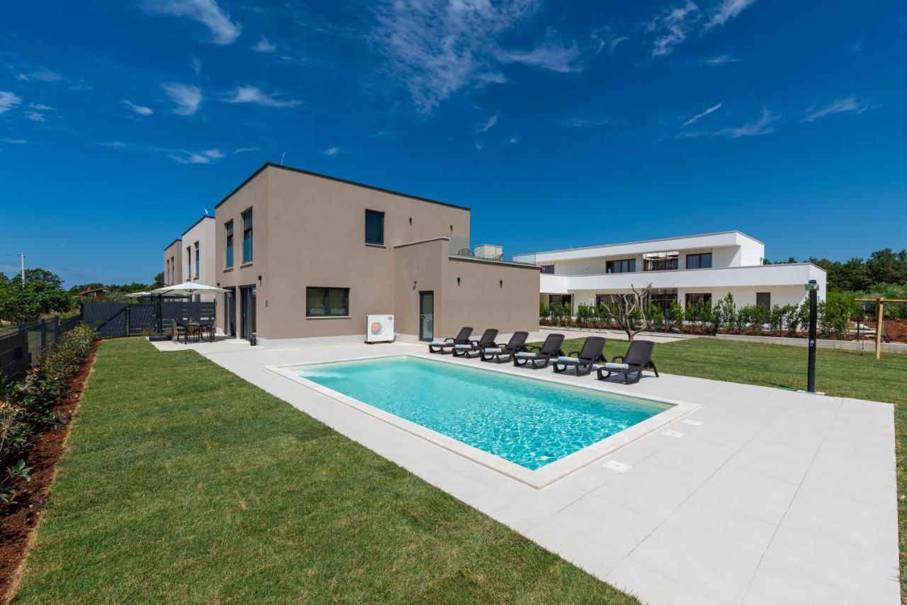 Villa Dafna Poreč Buitenkant foto